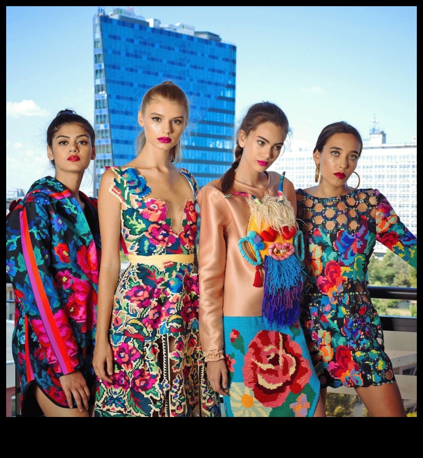 Futurist Futurist Futurist Traditional Artistry întâlnește moda contemporană 2 Futurist Folk: Artistry tradițional în mod contemporan